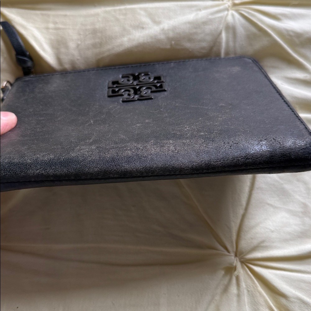 Tory Burch Black Leather Wristlet - Picture 4 of 7